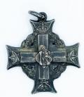 MEMORIAL CROSS ROUND